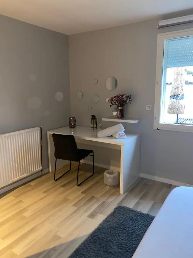 Studio Cosy Bed & Breakfast Saint-Andre-de-Corcy